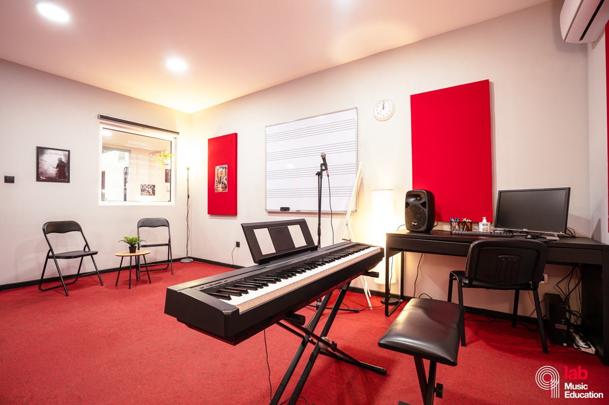 Lab Κηφισιά Piano Room 1