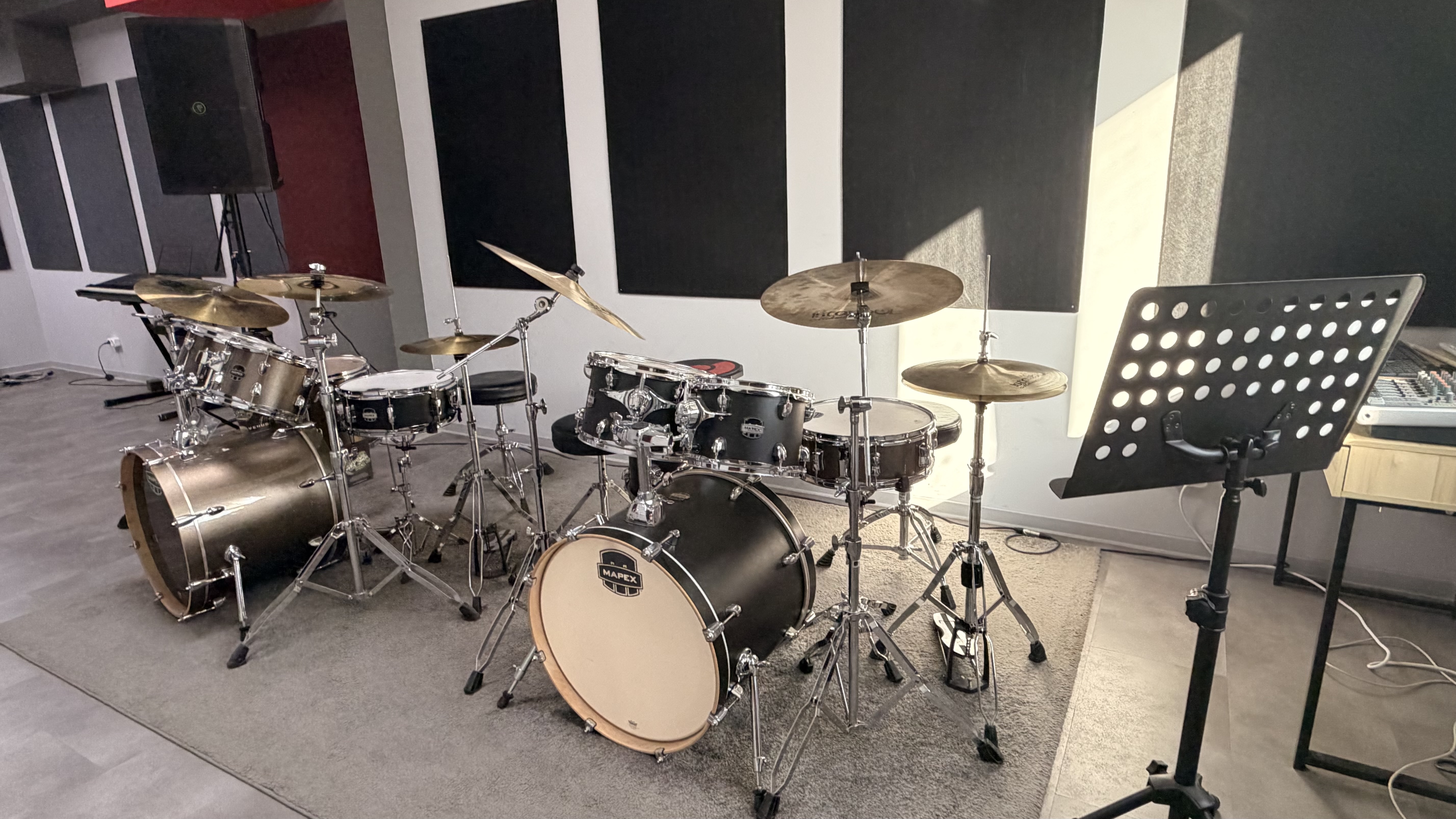 Lab Κόρινθος Drums Room 2