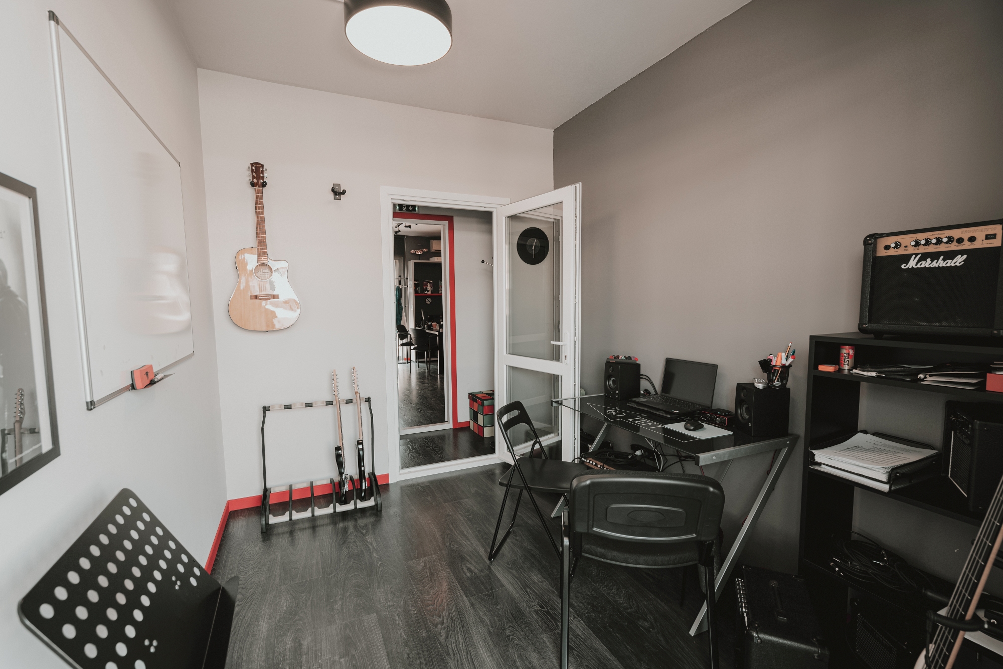 Lab Ηλιούπολη Guitar Room