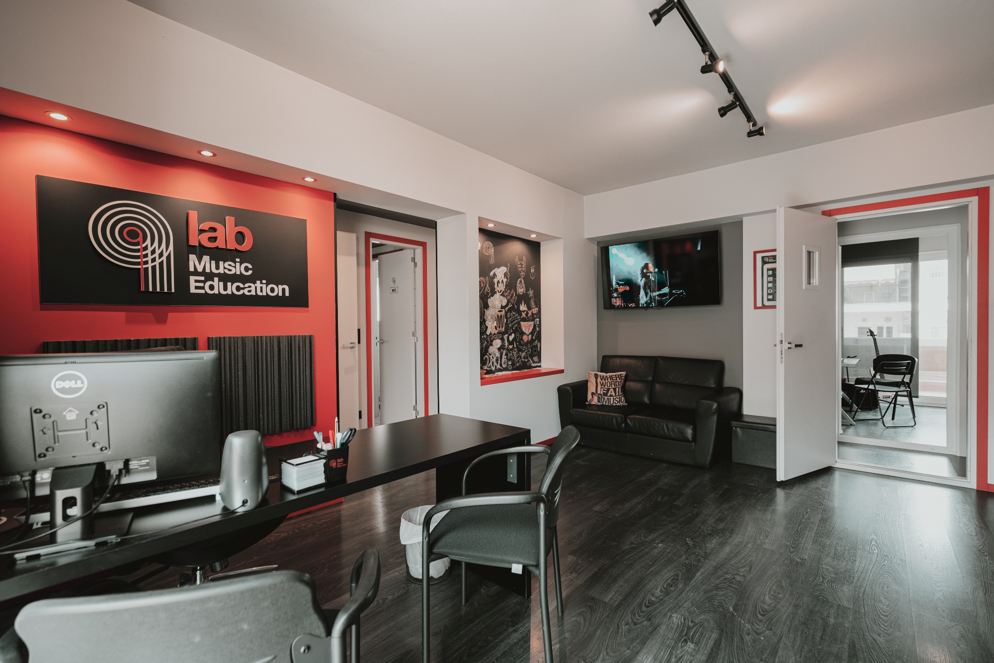 Lab Ηλιούπολη Lounge 2