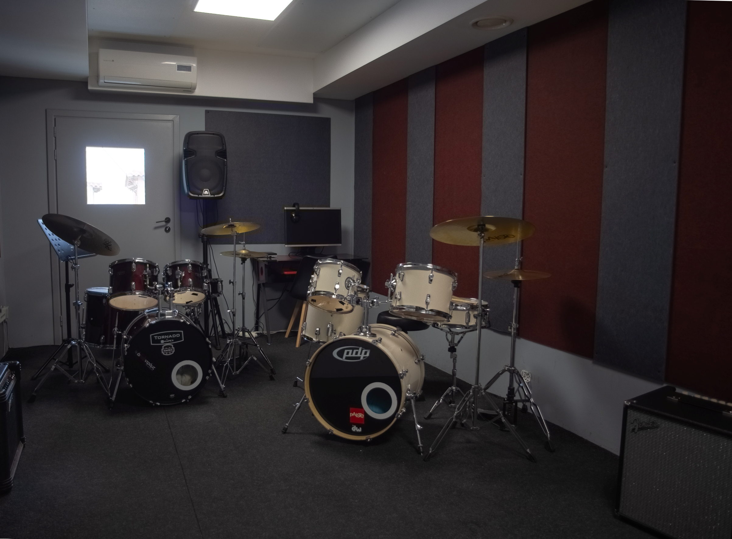 Lab Περιστέρι Drums Room